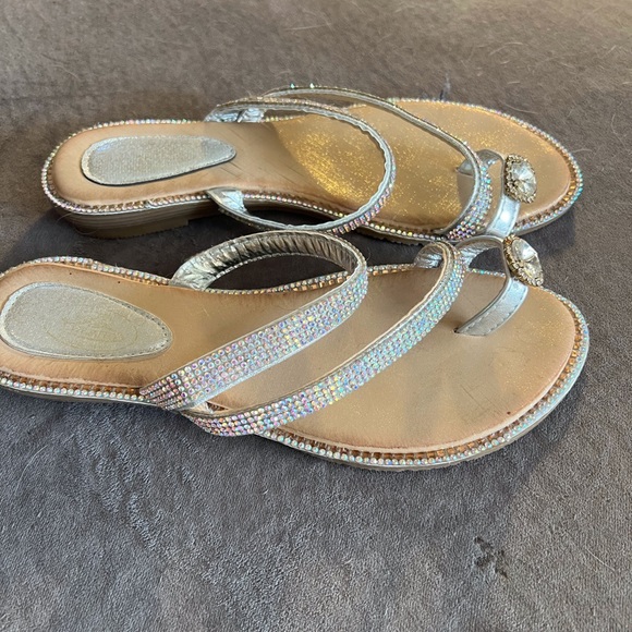 Sandals - Picture 2 of 4